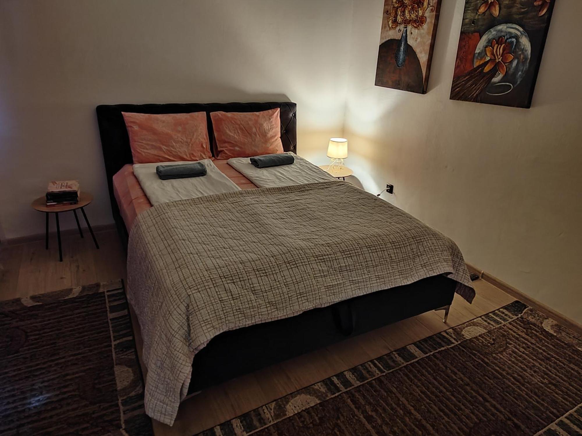 Spacious And Modern Apartment In Town Center 코니츠 외부 사진